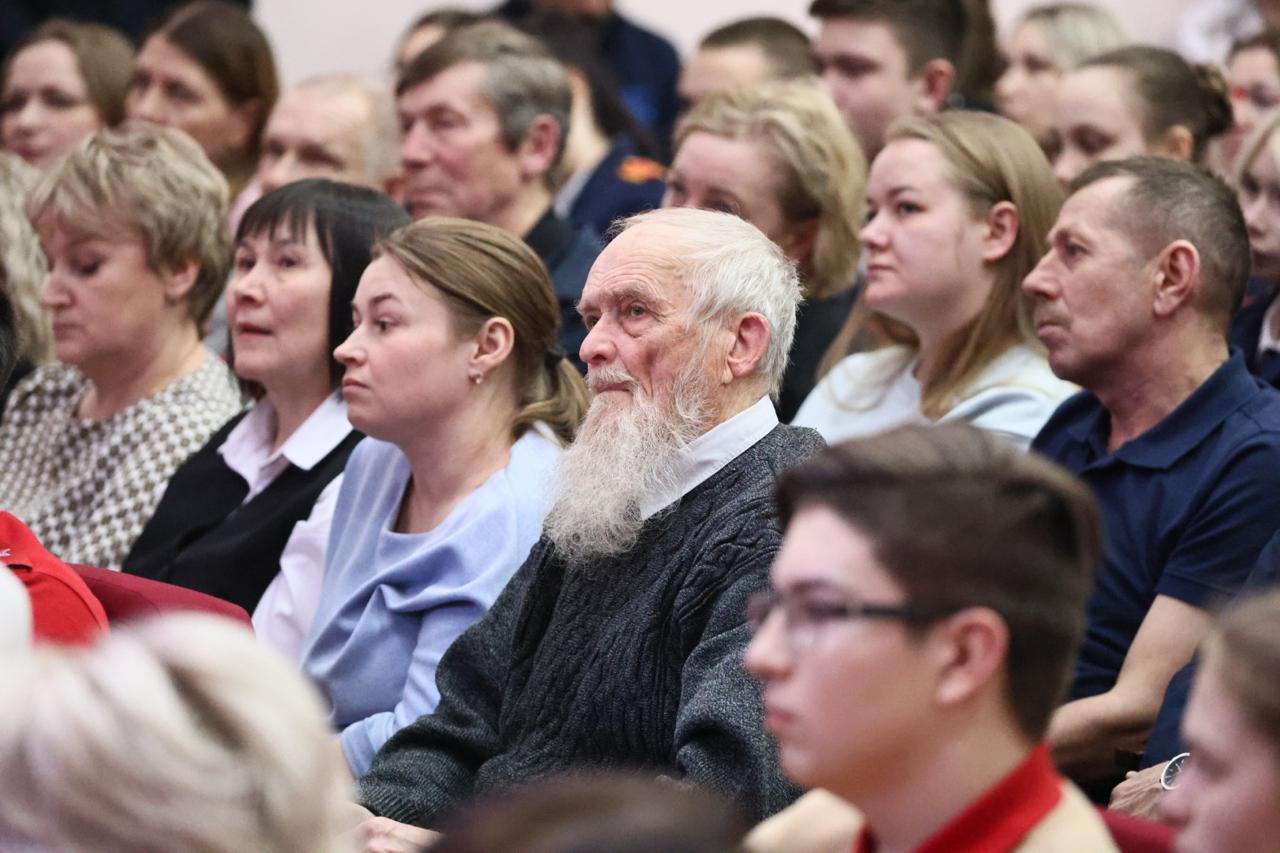 Георгий Филимонов: На встрече с жителями Тарногского округа подвели итоги «Градсовета 2.0» Георгий Филимонов: На встрече с жителями Тарногского округа подвели итоги «Градсовета 2.0»