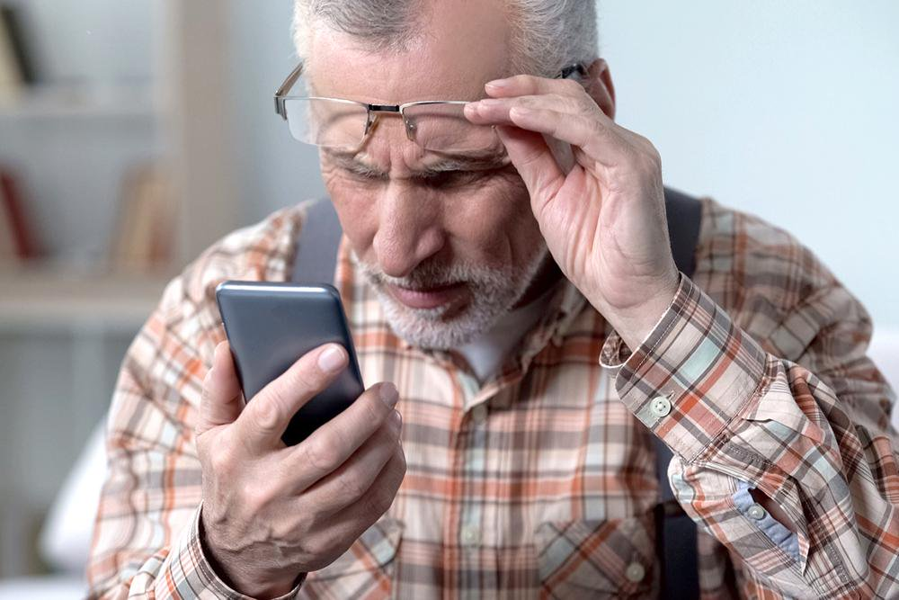 Пенсионеры под угрозой: как мошенники крадут сбережения