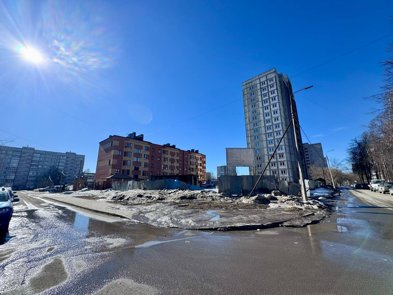 Андрей Накрошаев: Еще одним недостроем в Череповце будет меньше! Провели совещание с потенциальными застройщиками, которые будут достраивать комплекс "Две звезды" по адресу ул. К.Маркса Андрей Накрошаев: Еще одним недостроем в Череповце будет меньше! Провели совещание с потенциальными застройщиками, которые будут достраивать комплекс "Две звезды" по адресу ул. К.Маркса