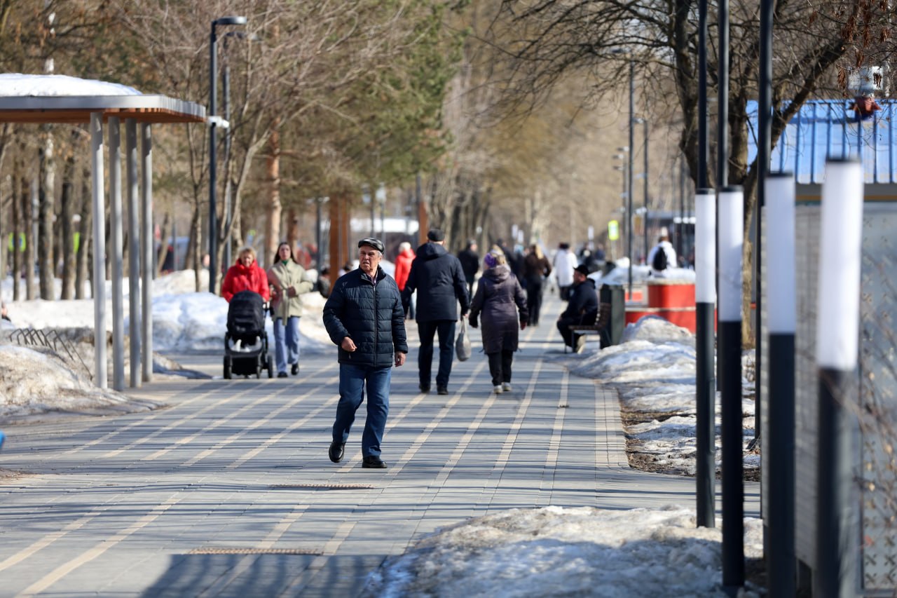 Георгий Филимонов: Обновлённый бульвар Ильюшина в Вологде оживился с наступлением весны Георгий Филимонов: Обновлённый бульвар Ильюшина в Вологде оживился с наступлением весны