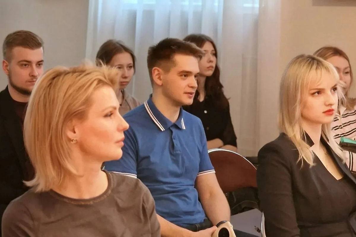 «Ростелеком» предложил вакансии и практические возможности для прохождения стажировок вологодским студентам, учащимся в московских вузах «Ростелеком» предложил вакансии и практические возможности для прохождения стажировок вологодским студентам, учащимся в московских вузах