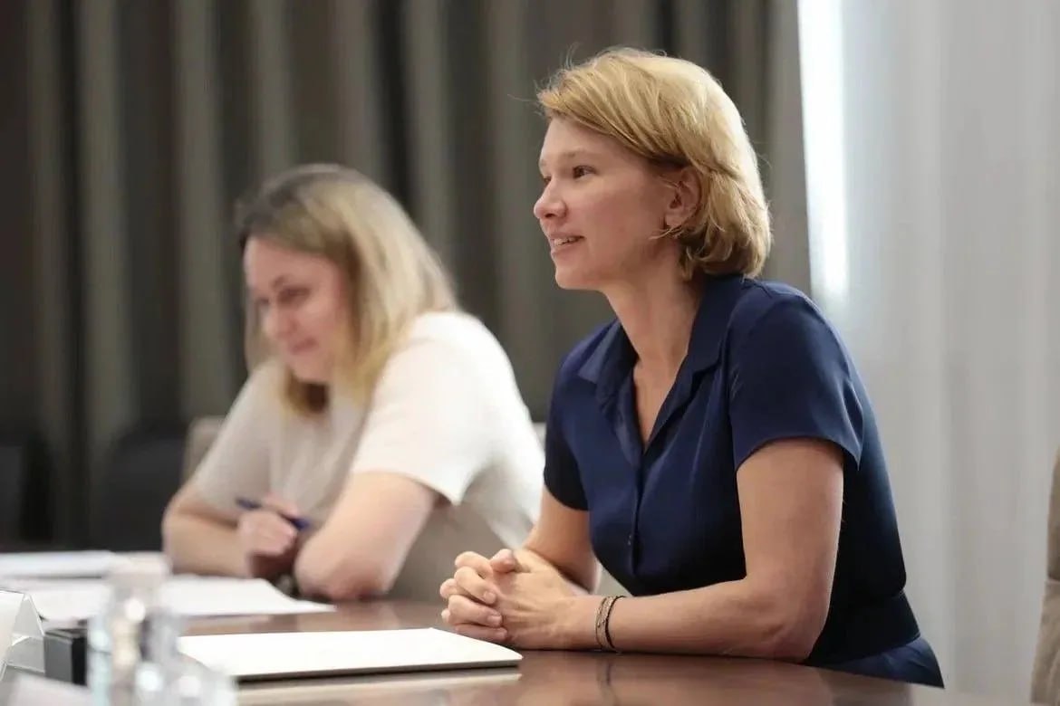 Губернатор Вологодской области Георгий Филимонов встретился в Москве с министром сельского хозяйства РФ Оксаной Лут Губернатор Вологодской области Георгий Филимонов встретился в Москве с министром сельского хозяйства РФ Оксаной Лут