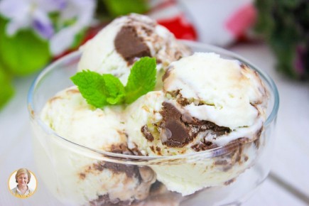 Летнее лакомство: пошаговый рецепт домашнего шоколадного мороженого