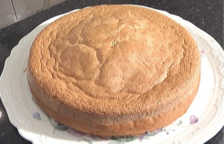 Непревзойдённый генуэзский бисквит для идеального торта