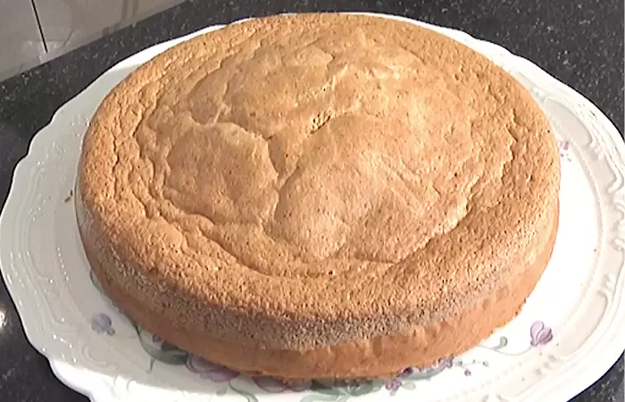 Непревзойдённый генуэзский бисквит для идеального торта