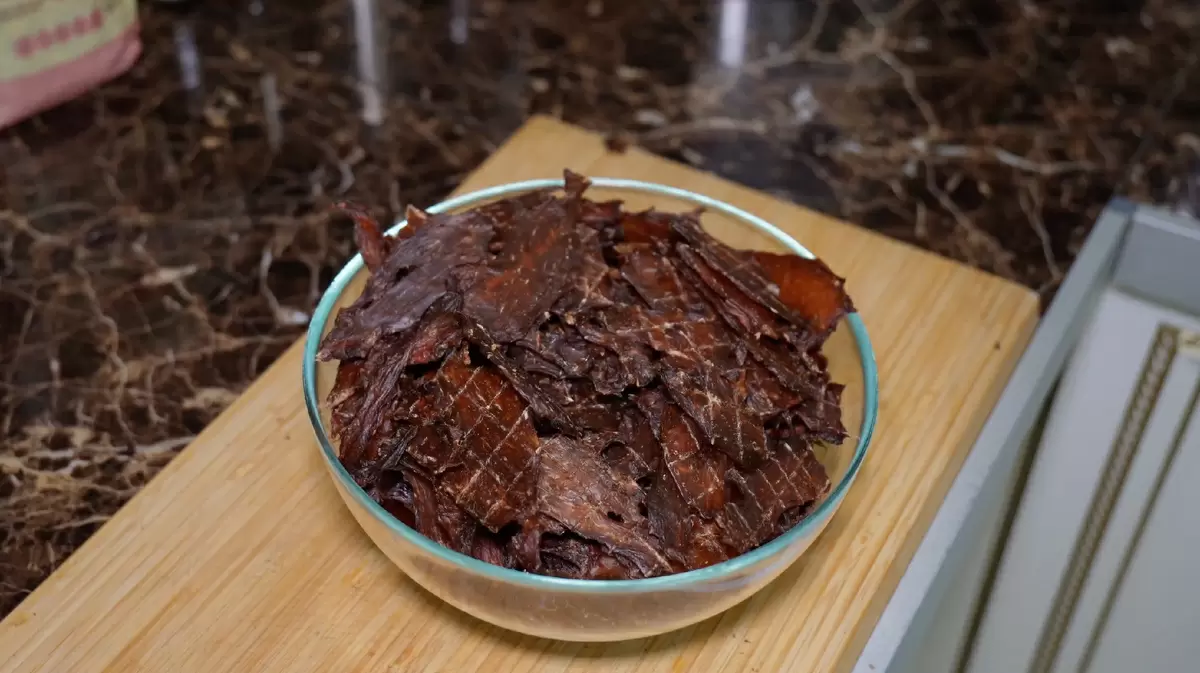 Куриные джерки: идеальная закуска для любого случая