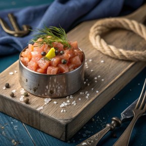 Лосось с лимоном: как морская сила помогает атлетам на тарелке