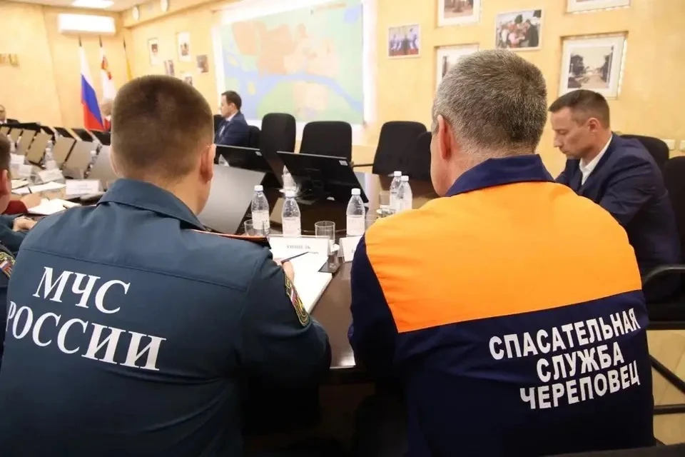 Георгий Филимонов: В Череповце провёл выездное заседание оперативного штаба по вопросам обеспечения безопасности Георгий Филимонов: В Череповце провёл выездное заседание оперативного штаба по вопросам обеспечения безопасности