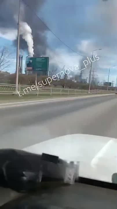 Украинские дроны-камикадзе нанесли удар по химзаводу «Апатит» в городе Череповец Вологодской области