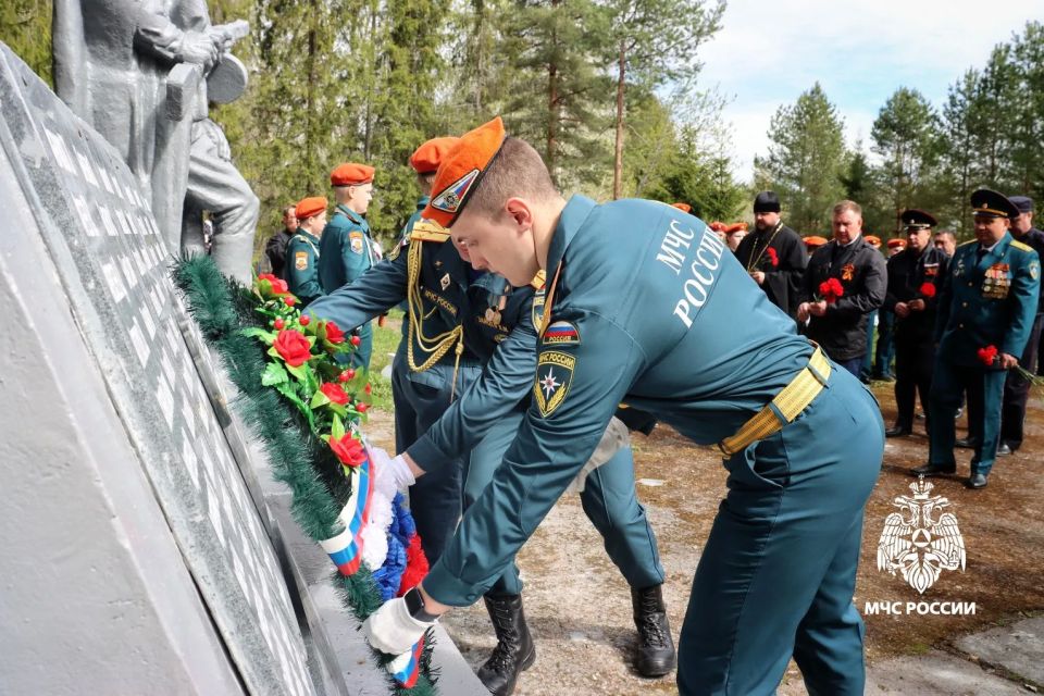Память героев Великой Отечественной войны почтили в Вологодском округе Память героев Великой Отечественной войны почтили в Вологодском округе