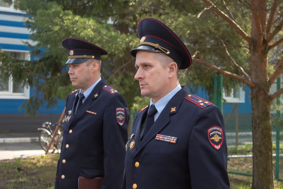 В УМВД России по Вологодской области выбрали лучшего участкового уполномоченного полиции В УМВД России по Вологодской области выбрали лучшего участкового уполномоченного полиции