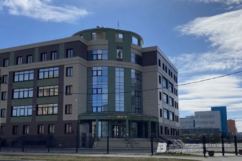 С новосибирца в пользу череповчанина взыскали 7,8 млн, переданных мошенникам