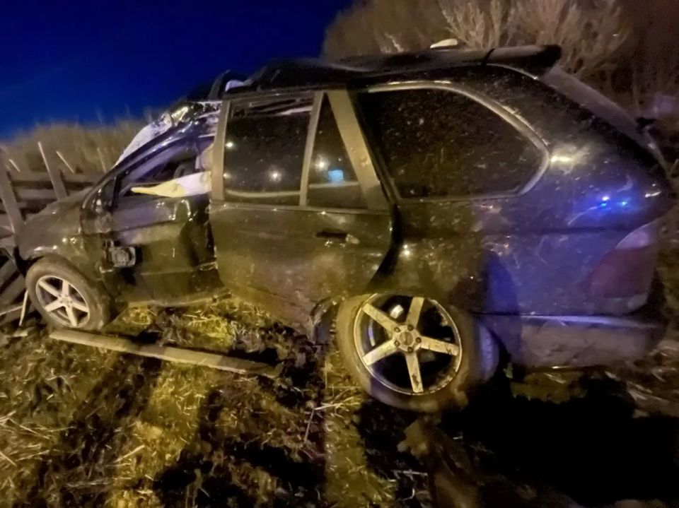 В Вологодском округе в ДТП пострадал водитель автомобиля В Вологодском округе в ДТП пострадал водитель автомобиля
