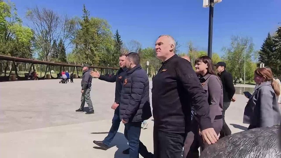 Народная программа Единой России - это современные медицинские центры, школы и детские сады, ремонтировать дома культуры и благоустраивать парки