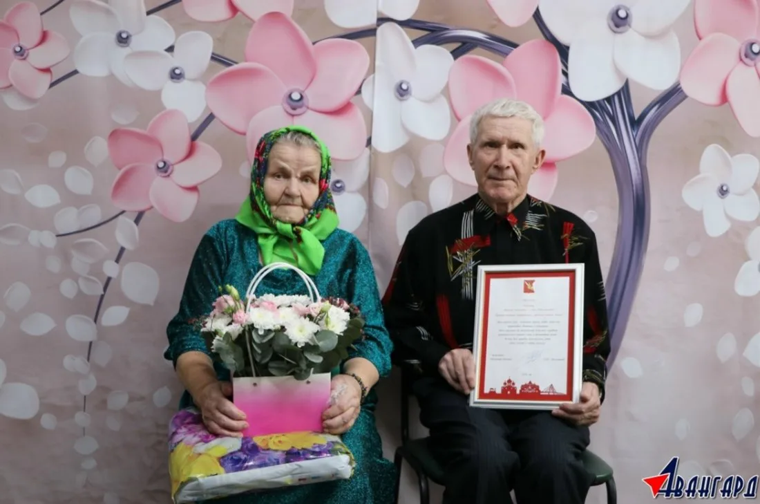Супруги из Никольского округа отпраздновали 55-летие совместной жизни