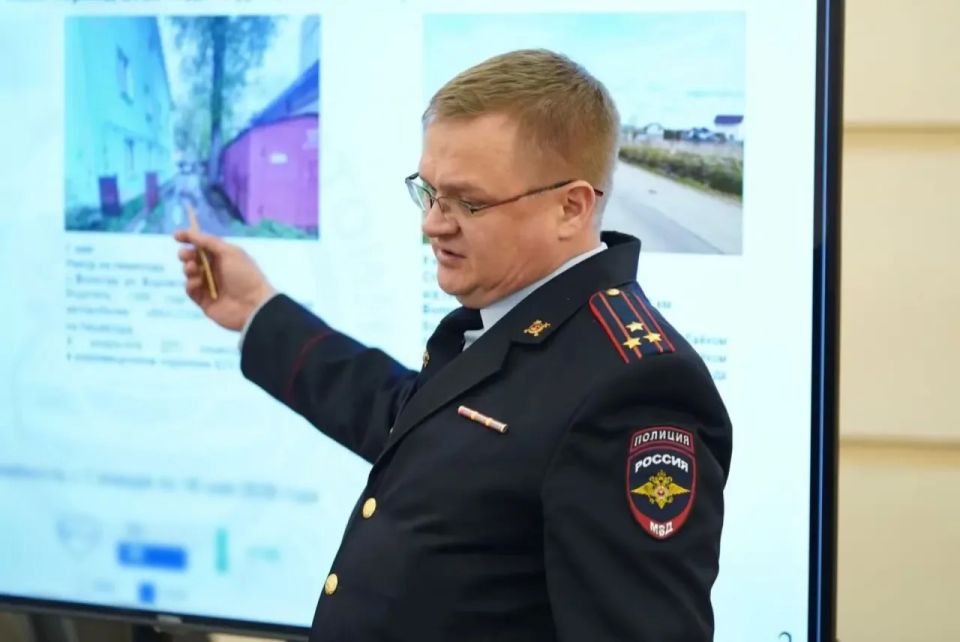 Георгий Филимонов: Провёл профильный час по вопросам повышения безопасности на дорогах Вологодской области Георгий Филимонов: Провёл профильный час по вопросам повышения безопасности на дорогах Вологодской области