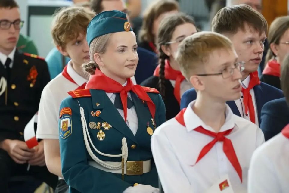 Георгий Филимонов: Чествовали победителей и призёров Всероссийской олимпиады школьников в обновлённом терминале Вологодского аэропорта Георгий Филимонов: Чествовали победителей и призёров Всероссийской олимпиады школьников в обновлённом терминале Вологодского аэропорта