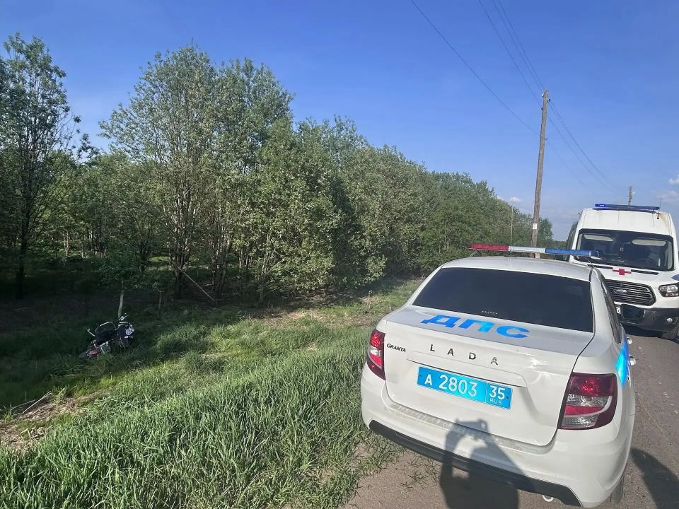 В Грязовецком округе в результате ДТП погиб мотоциклист В Грязовецком округе в результате ДТП погиб мотоциклист