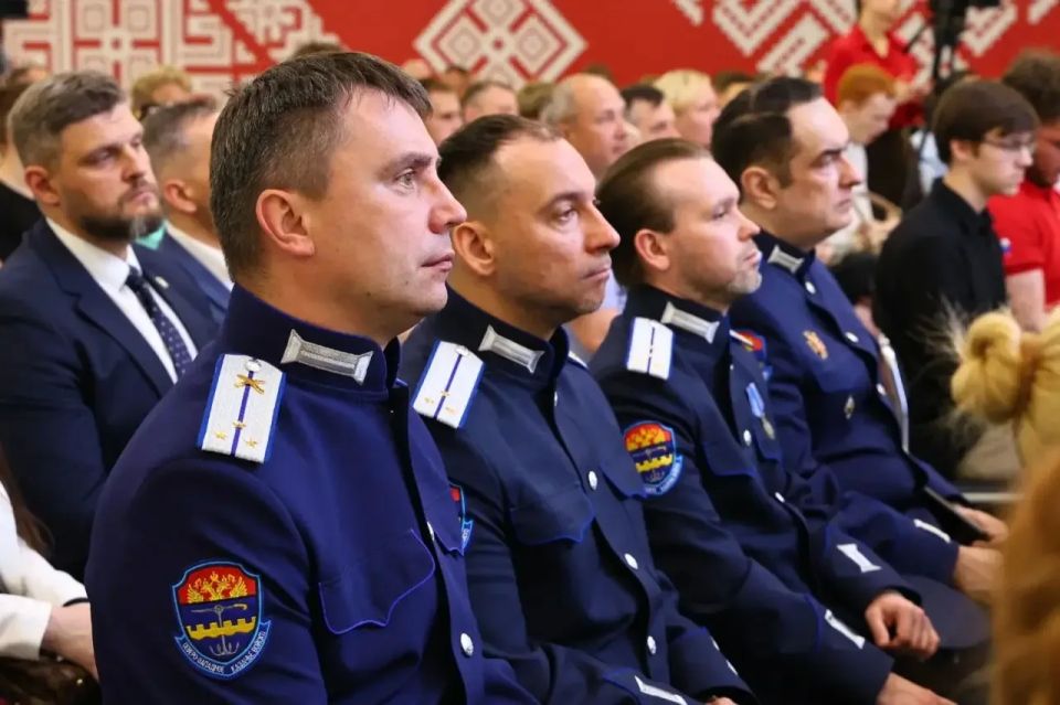 Георгий Филимонов: На Вологодчине открыли региональное отделение «Клуба 2050» — экспертного сообщества для обсуждения проектов и идей по стратегическому развитию России Георгий Филимонов: На Вологодчине открыли региональное отделение «Клуба 2050» — экспертного сообщества для обсуждения проектов и идей по стратегическому развитию России