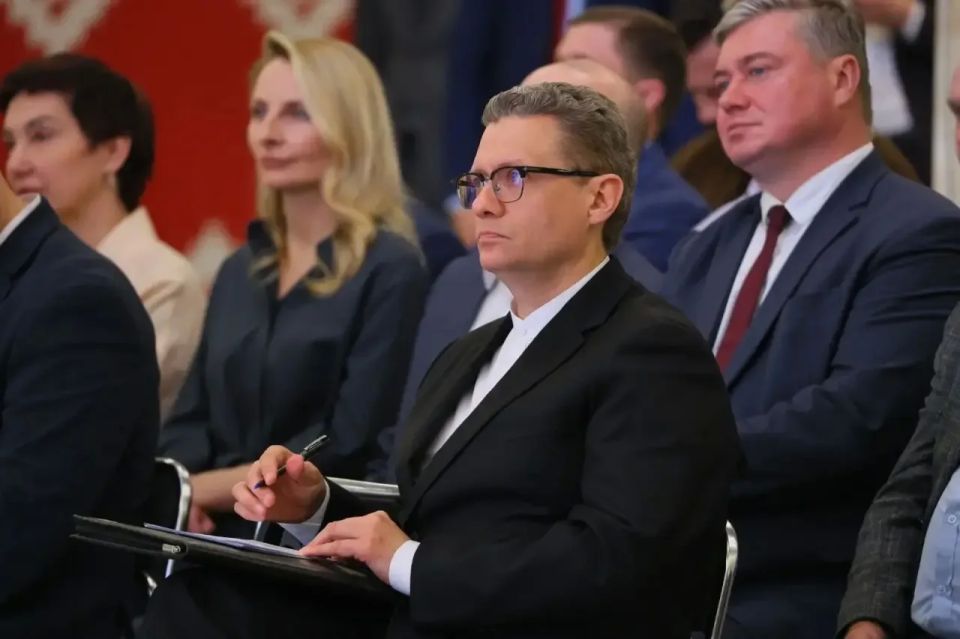 Георгий Филимонов: На Вологодчине открыли региональное отделение «Клуба 2050» — экспертного сообщества для обсуждения проектов и идей по стратегическому развитию России Георгий Филимонов: На Вологодчине открыли региональное отделение «Клуба 2050» — экспертного сообщества для обсуждения проектов и идей по стратегическому развитию России