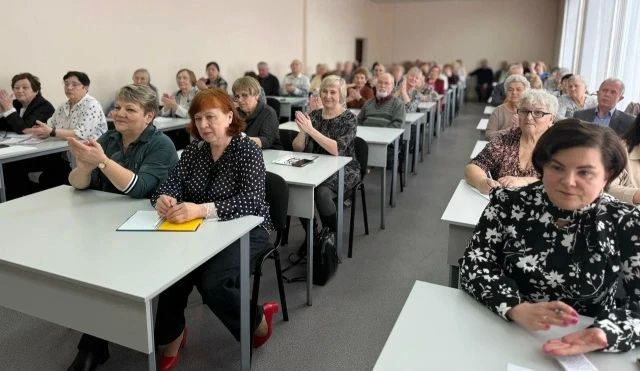 Организаторы выборов проводят встречи с избирателями Организаторы выборов проводят встречи с избирателями