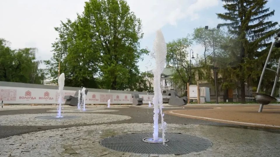 Запустили ещё один фонтан в областной столице Запустили ещё один фонтан в областной столице