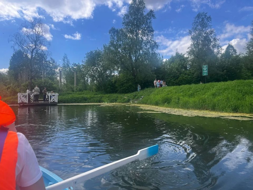 Сегодня ВЕСТИ35.РФ побывали в Куркино. Здесь проходил День усадебного парка Сегодня ВЕСТИ35.РФ побывали в Куркино. Здесь проходил День усадебного парка