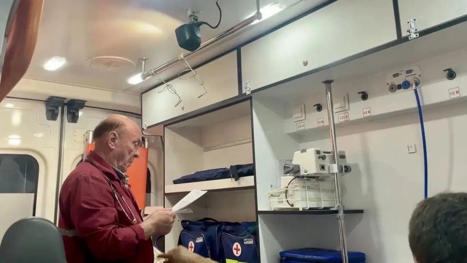 Георгий Филимонов: Ночной рейс совершил борт санавиации для спасения жизни пациента из Великого Устюга Георгий Филимонов: Ночной рейс совершил борт санавиации для спасения жизни пациента из Великого Устюга