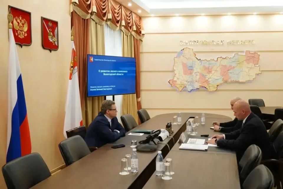 Георгий Филимонов: Провёл профильный час по развитию лесного комплекса Вологодской области Георгий Филимонов: Провёл профильный час по развитию лесного комплекса Вологодской области