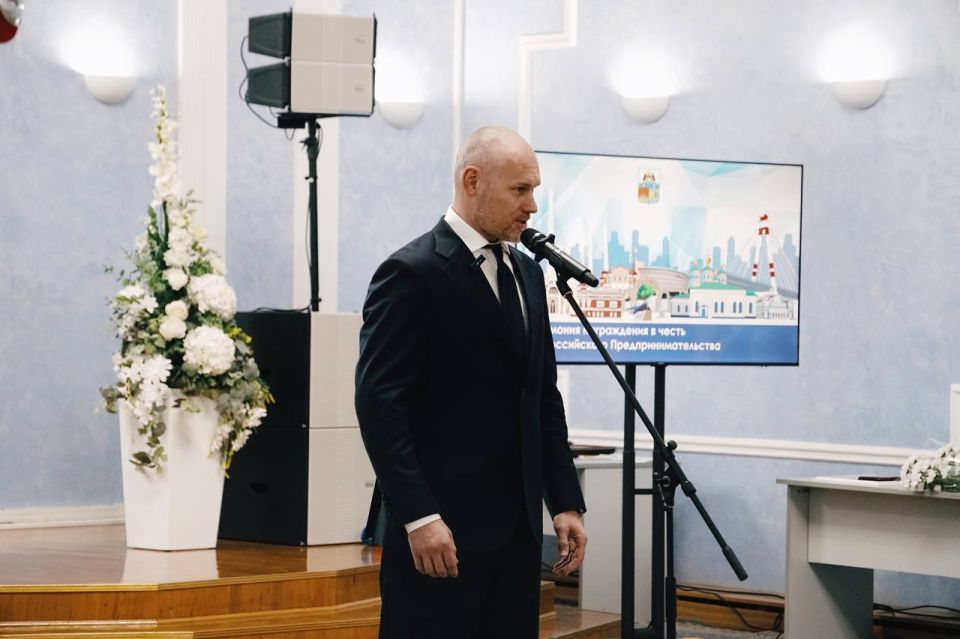 Андрей Накрошаев: Бизнес-сообщество Череповца принимает поздравления с Днём российского предпринимательства