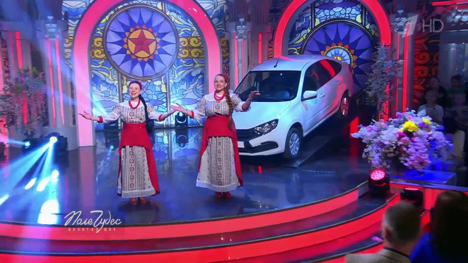 Вологжанин выиграл лодку на «Поле чудес», а дуэт «ЗаноZа» спели авторскую песню Вологжанин выиграл лодку на «Поле чудес», а дуэт «ЗаноZа» спели авторскую песню