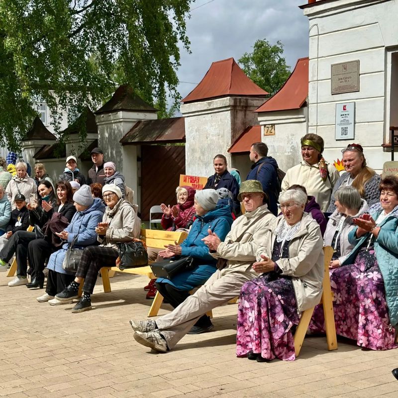 В Белозерске прошёл фестиваль «Белозерские снетки» В Белозерске прошёл фестиваль «Белозерские снетки»