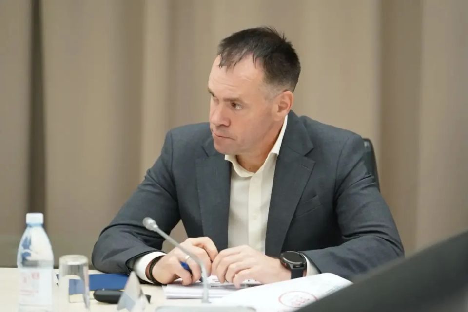 Георгий Филимонов: Провёл заседание оргкомитета по подготовке к юбилеям Вологды, Череповца и Великого Устюга, которые отметим в 2027 году Георгий Филимонов: Провёл заседание оргкомитета по подготовке к юбилеям Вологды, Череповца и Великого Устюга, которые отметим в 2027 году