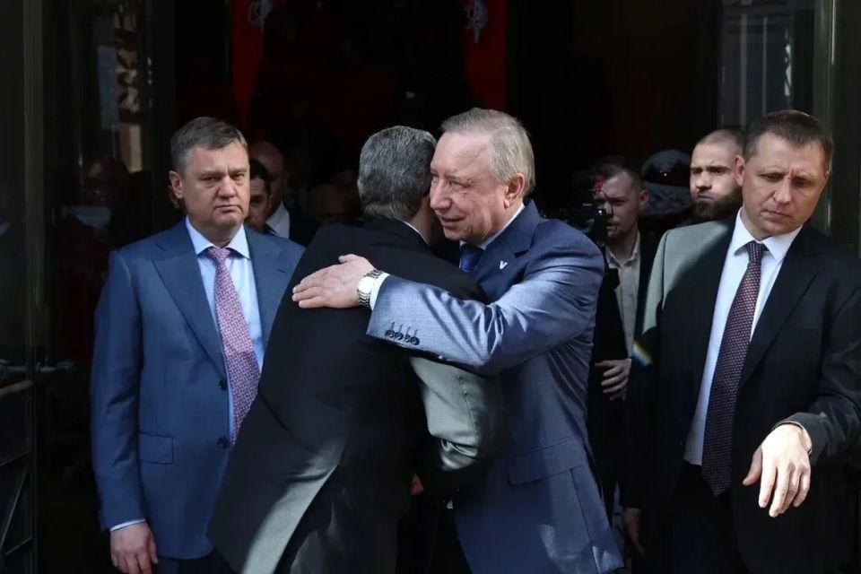 Георгий Филимонов: Вместе с Губернатором Санкт-Петербурга Александром Дмитриевичем Бегловым открыли культурно-туристический центр Вологодской области на Невском проспекте,12 Георгий Филимонов: Вместе с Губернатором Санкт-Петербурга Александром Дмитриевичем Бегловым открыли культурно-туристический центр Вологодской области на Невском проспекте,12