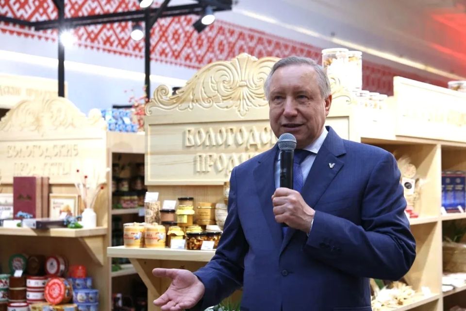 Георгий Филимонов: Вместе с Губернатором Санкт-Петербурга Александром Дмитриевичем Бегловым открыли культурно-туристический центр Вологодской области на Невском проспекте,12 Георгий Филимонов: Вместе с Губернатором Санкт-Петербурга Александром Дмитриевичем Бегловым открыли культурно-туристический центр Вологодской области на Невском проспекте,12