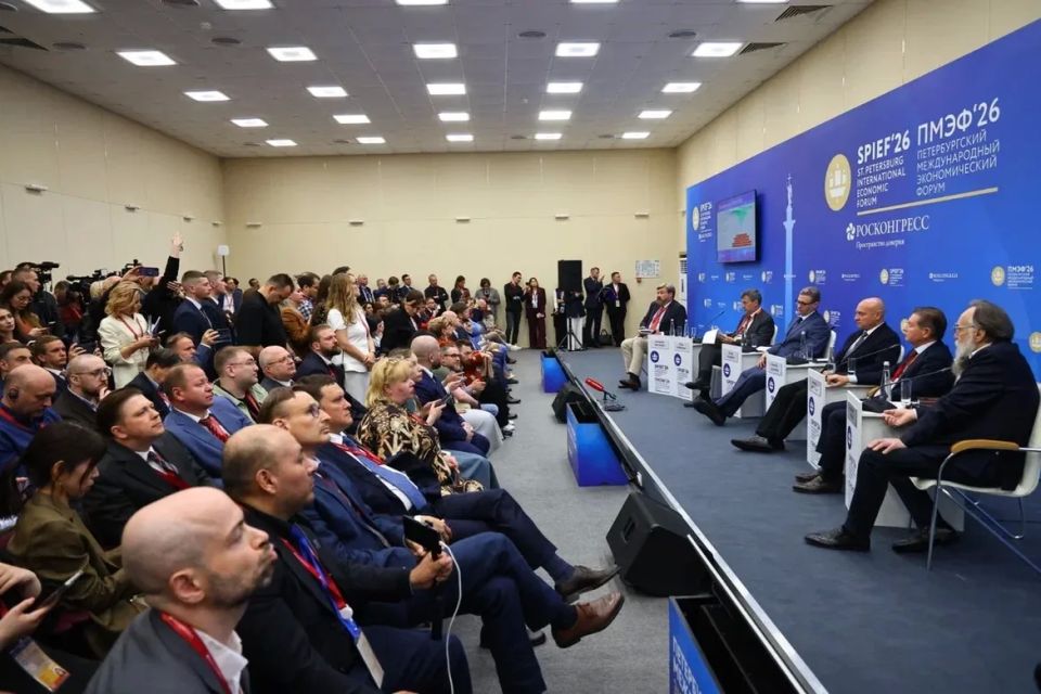 Георгий Филимонов: На полях ПМЭФ принял участие в дискуссионной сессии «Основные угрозы России во второй четверти XXI века» Георгий Филимонов: На полях ПМЭФ принял участие в дискуссионной сессии «Основные угрозы России во второй четверти XXI века»