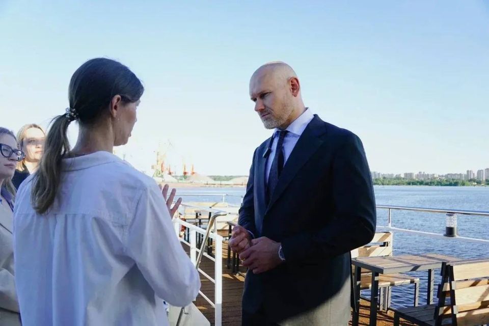 Андрей Накрошаев: Завтра стартуют водные погулки на теплоходе по Шексне Андрей Накрошаев: Завтра стартуют водные погулки на теплоходе по Шексне