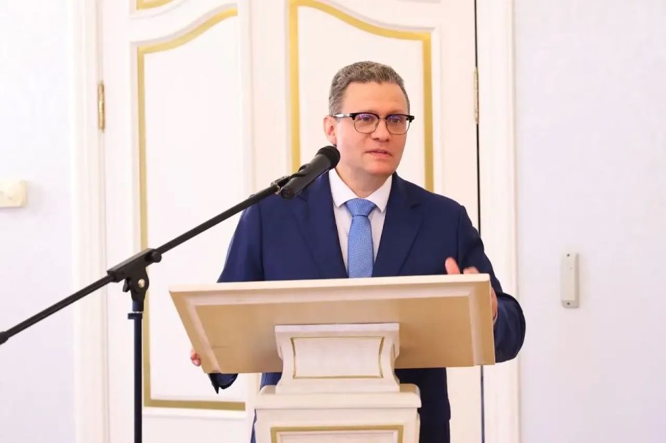 Георгий Филимонов: В преддверии Дня России встретился с земляками, которые удостоены государственных наград Российской Федерации Георгий Филимонов: В преддверии Дня России встретился с земляками, которые удостоены государственных наград Российской Федерации