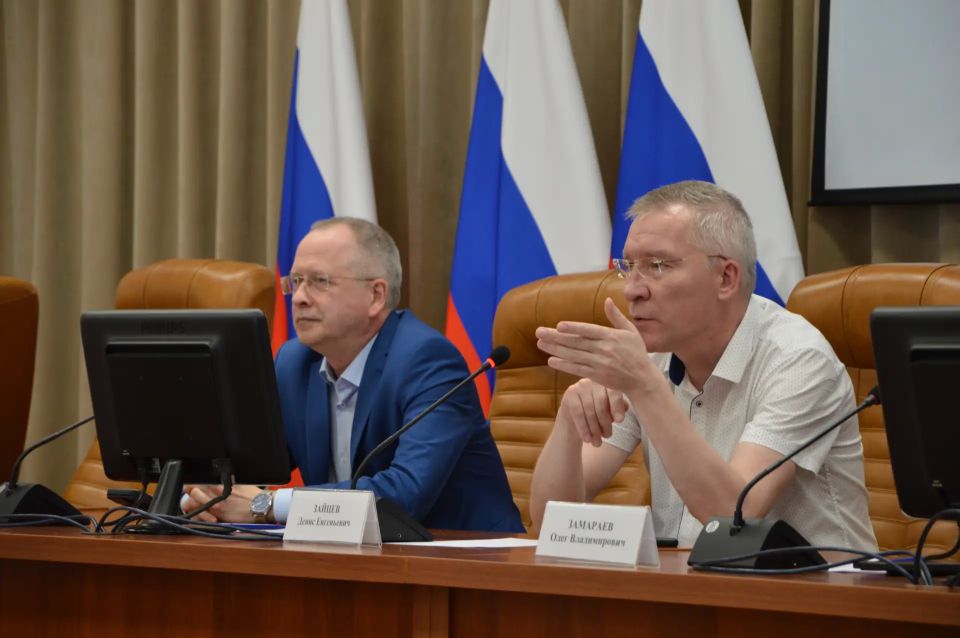 Молодые активисты политических партий отработали нестандартные ситуации на выборах в ходе деловой игры Молодые активисты политических партий отработали нестандартные ситуации на выборах в ходе деловой игры