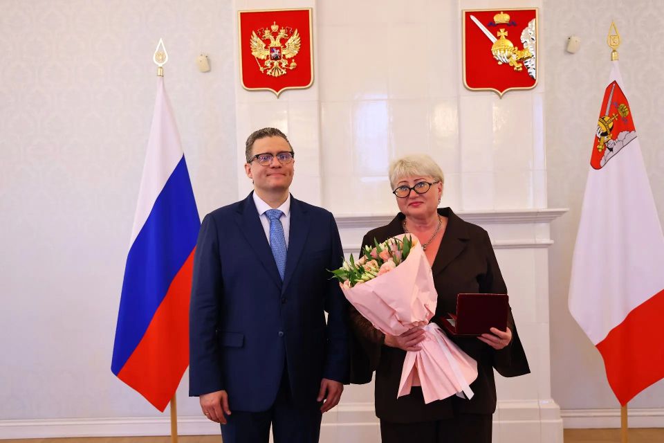 Георгий Филимонов: От имени и по поручению Президента Российской Федерации вручил землякам 17 государственных наград Георгий Филимонов: От имени и по поручению Президента Российской Федерации вручил землякам 17 государственных наград