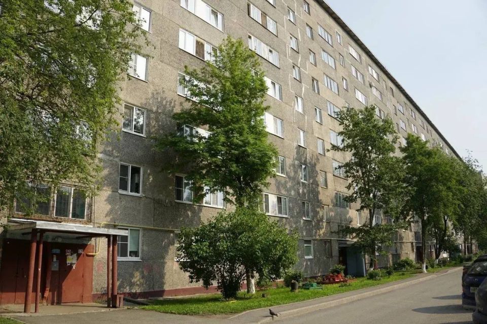 Андрей Накрошаев: Жители сами определили сюжет будущего мурала на своем доме Андрей Накрошаев: Жители сами определили сюжет будущего мурала на своем доме