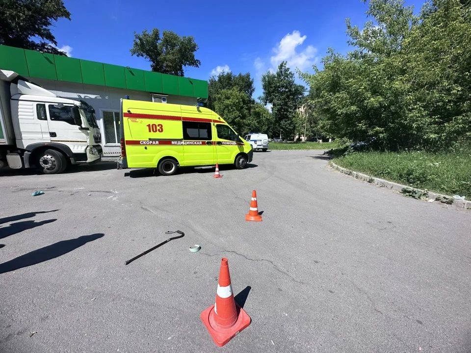 В Череповце в результате ДТП погибла женщина В Череповце в результате ДТП погибла женщина