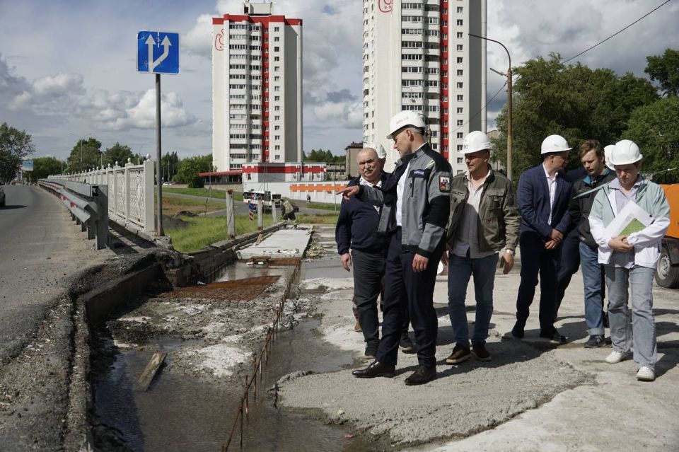 Андрей Накрошаев: Поставил чёткую задачу - ускорить темпы ремонта Октябрьского моста и недопустить срыва утверждённых сроков Андрей Накрошаев: Поставил чёткую задачу - ускорить темпы ремонта Октябрьского моста и недопустить срыва утверждённых сроков