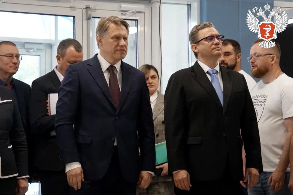 Михаил Мурашко открыл новую поликлинику в Вологодской области Михаил Мурашко открыл новую поликлинику в Вологодской области