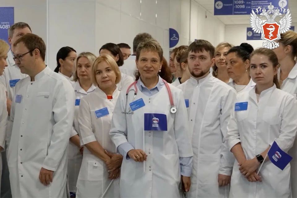 Михаил Мурашко открыл новую поликлинику в Вологодской области Михаил Мурашко открыл новую поликлинику в Вологодской области