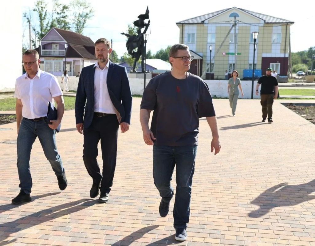 Губернатор поручил ускорить темпы работ в центре Верховажья