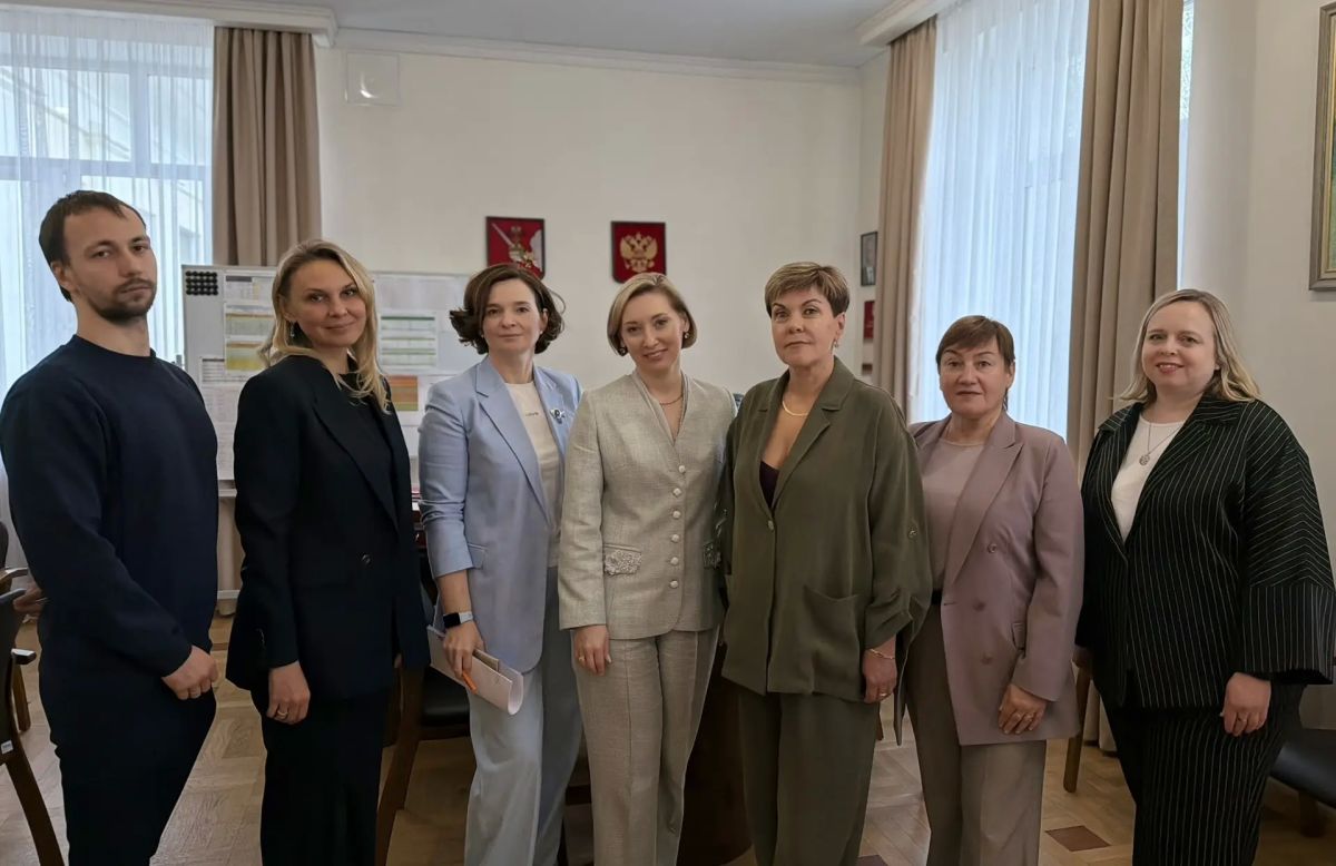 В Вологодской области обсудили поддержку семей участников СВО и развитие проекта «Авангард СВОих» В Вологодской области обсудили поддержку семей участников СВО и развитие проекта «Авангард СВОих»
