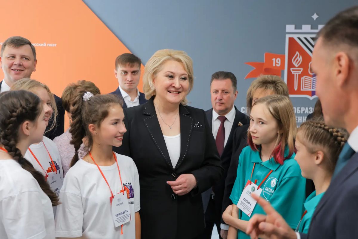 Лилия Гумерова: В Вологодской области эффективно работает система непрерывного образования «школа – колледж – вуз – предприятие» Лилия Гумерова: В Вологодской области эффективно работает система непрерывного образования «школа – колледж – вуз – предприятие»