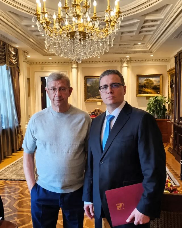Губернатор Георгий Филимонов провел рабочую встречу с основателем АФК «Система» Владимиром Евтушенковым