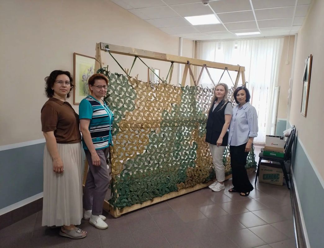 Сотрудники УФК по Вологодской области продолжают оказывать регулярную помощь и поддержку участникам СВО Сотрудники УФК по Вологодской области продолжают оказывать регулярную помощь и поддержку участникам СВО